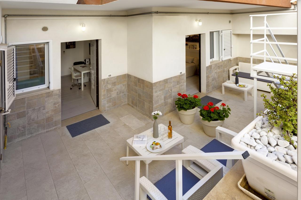 siciliacasevacanze - Marina Domus Rooms Marina di Ragusa Exterior foto