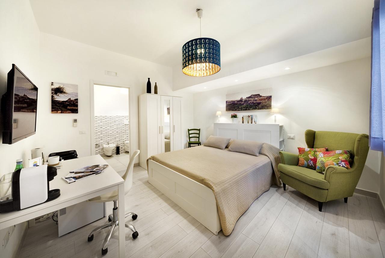 siciliacasevacanze - Marina Domus Rooms Marina di Ragusa Exterior foto